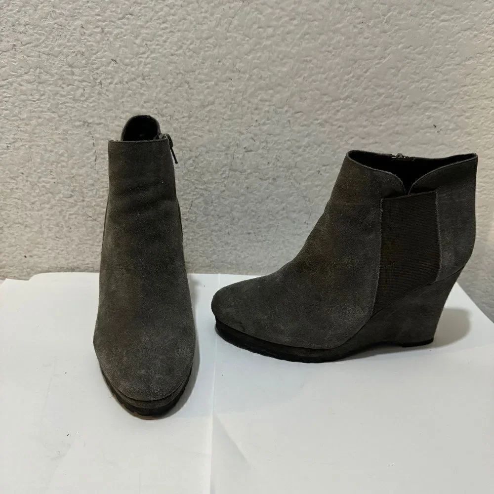 Van Eli Ankle Boots green Leather Suede Round Plain Toe Zip Wedge Heel Size 8M